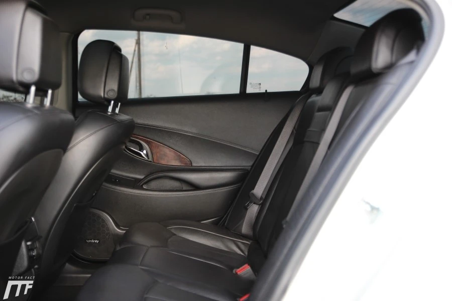 IMG_9779.JPG?type=w1