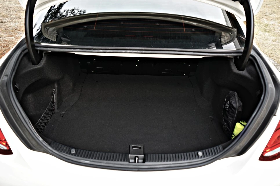 DSC05271_copy.jpg?type=w966