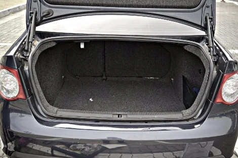 DSC06049_copy.jpg?type=w1