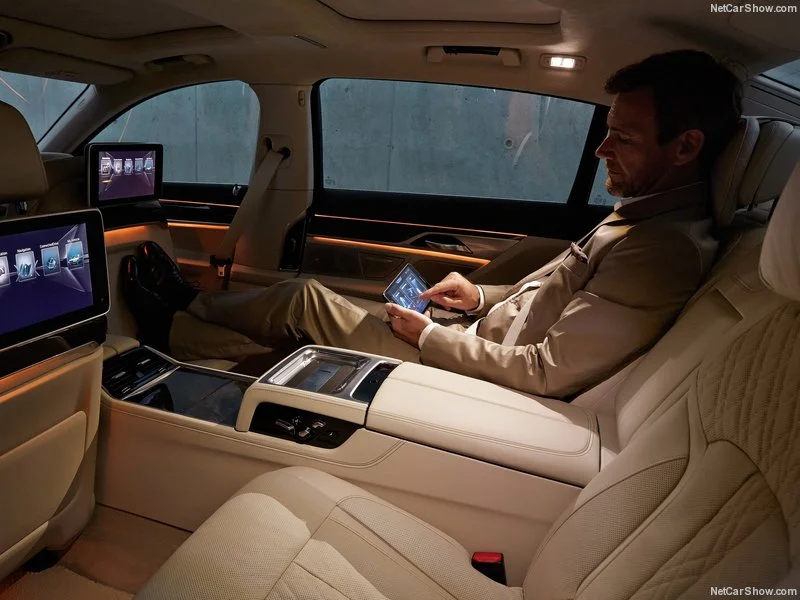 2016_BMW_7%BD%C3%B8%AE%C1%EE16.jpg?type=w1