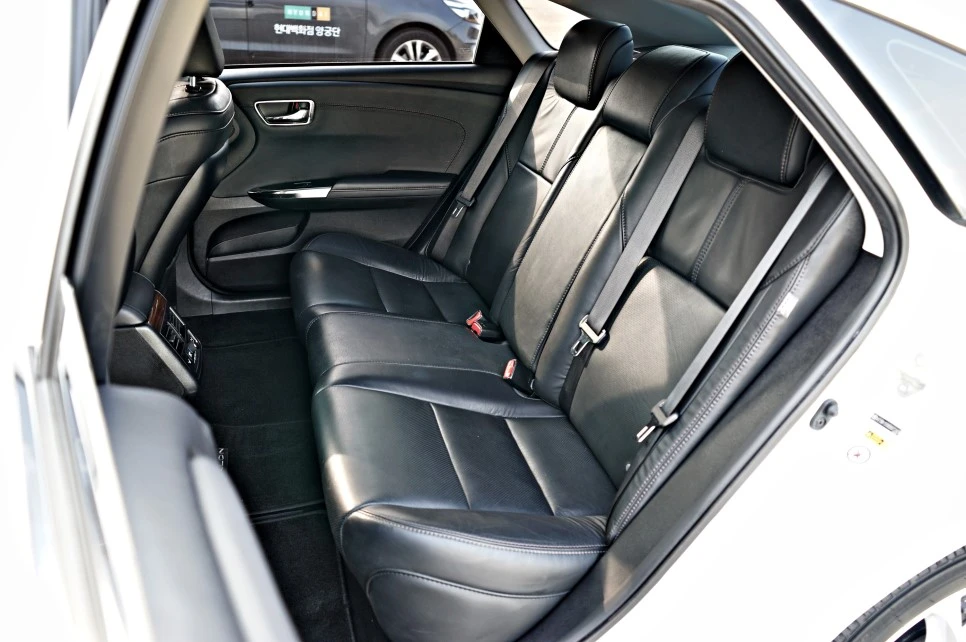 DSC05620_copy.jpg?type=w966