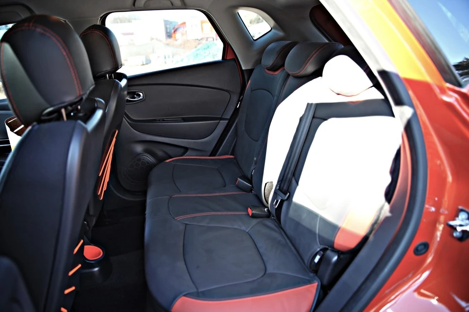 IMG_0011_copy.jpg?type=w966