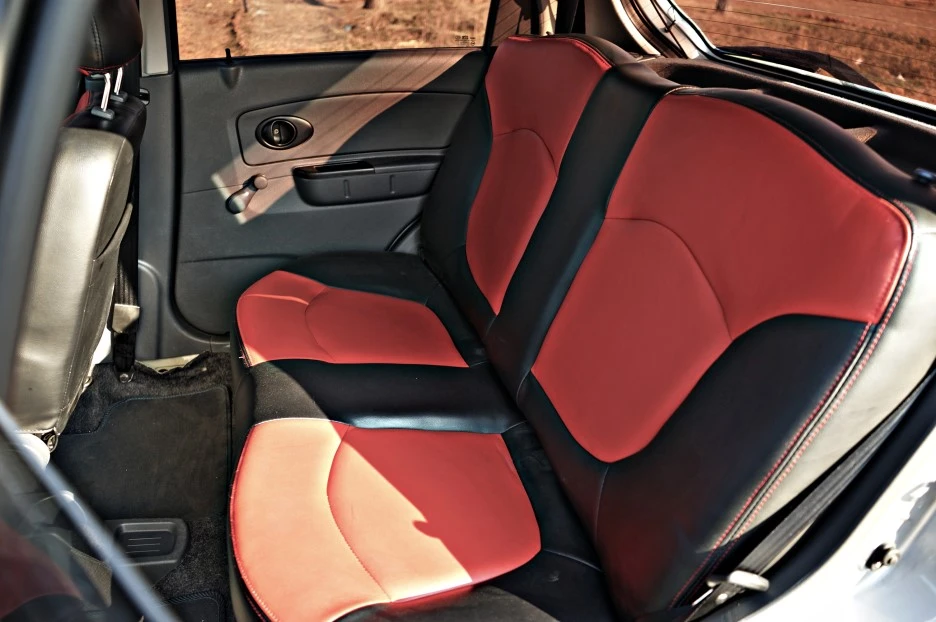 DSC04200_copy.jpg?type=w1