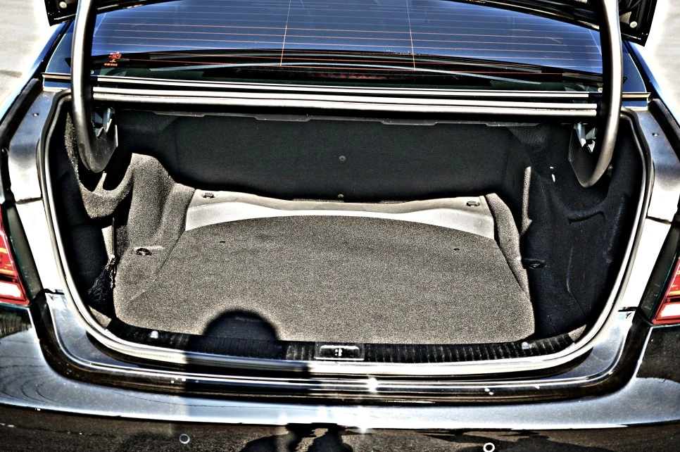 DSC05980_copy.jpg?type=w966