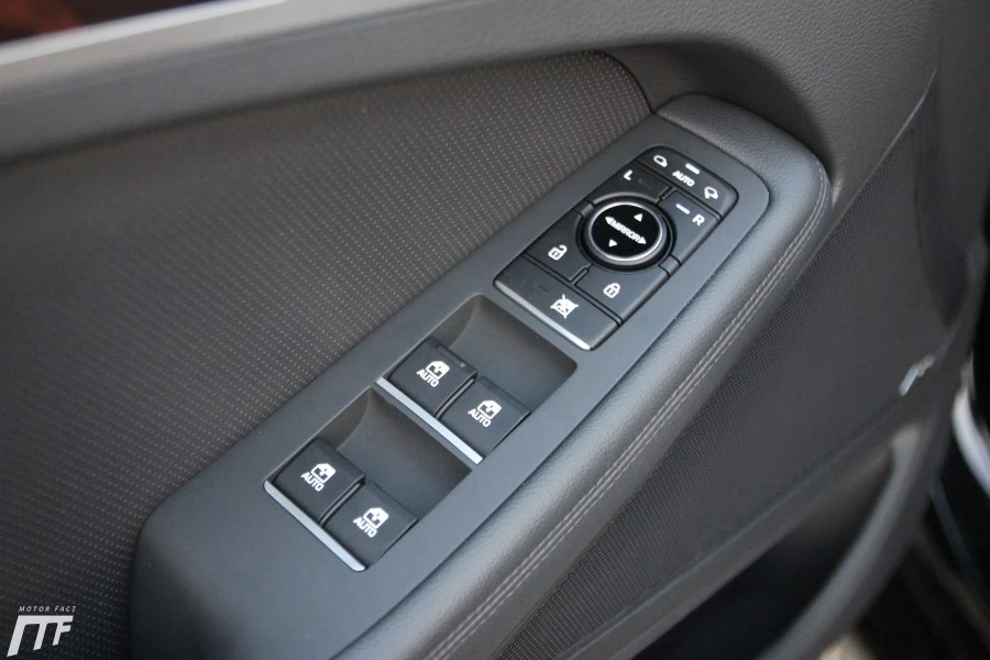 IMG_1423.JPG?type=w1