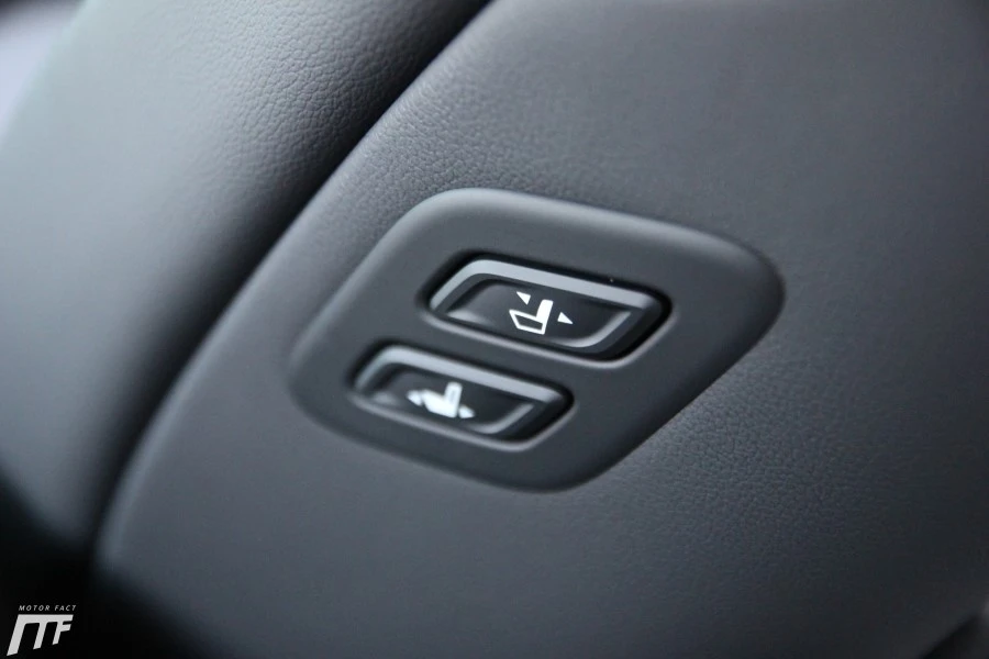 IMG_1400.JPG?type=w1