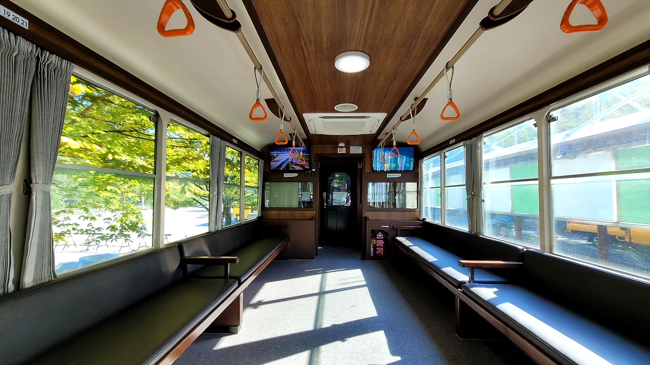 6-증기관차 내부.heic