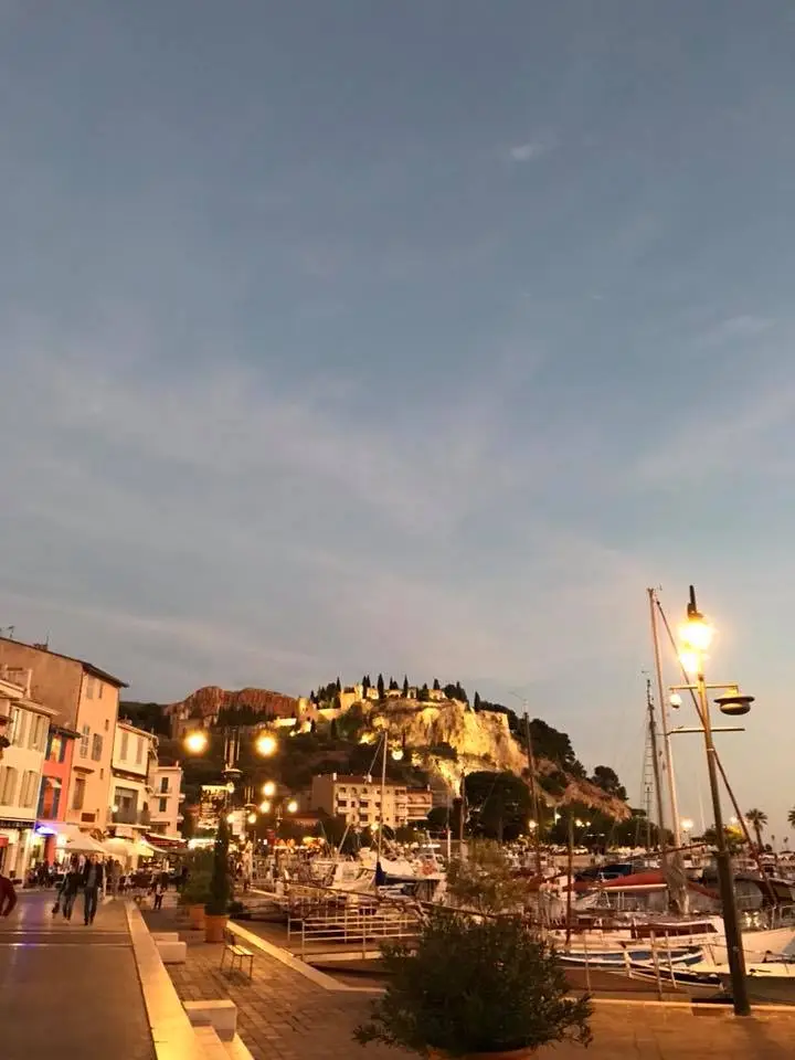 22228205_10154781170006594_3853669865387834373_n.jpg?type=w1