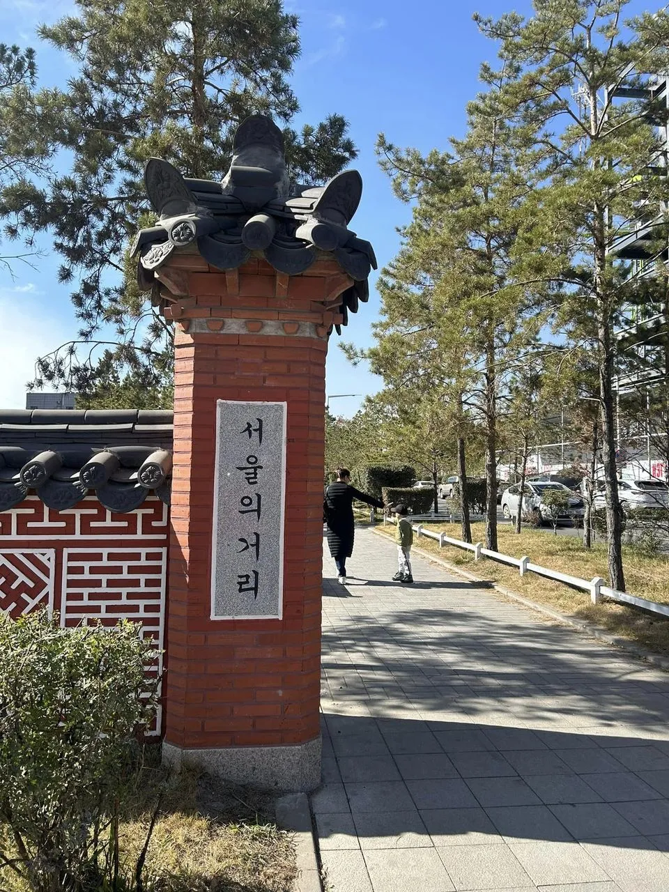 462200861_8992586150793494_2510263148150397985_n.jpg?stp=cp6_dst-jpg_p960x960&_nc_cat=107&ccb=1-7&_nc_sid=833d8c&_nc_ohc=SnouaWbc85oQ7kNvgHyBCGb&_nc_zt=23&_nc_ht=scontent.fuln4-2.fna&_nc_gid=AehP3iD9gjrUIp-Wki762Mg&oh=00_AYBabiYeF98No0Ub5PQhjNuyFjAI7slTZxT1brynw8OXlg&oe=67229B72