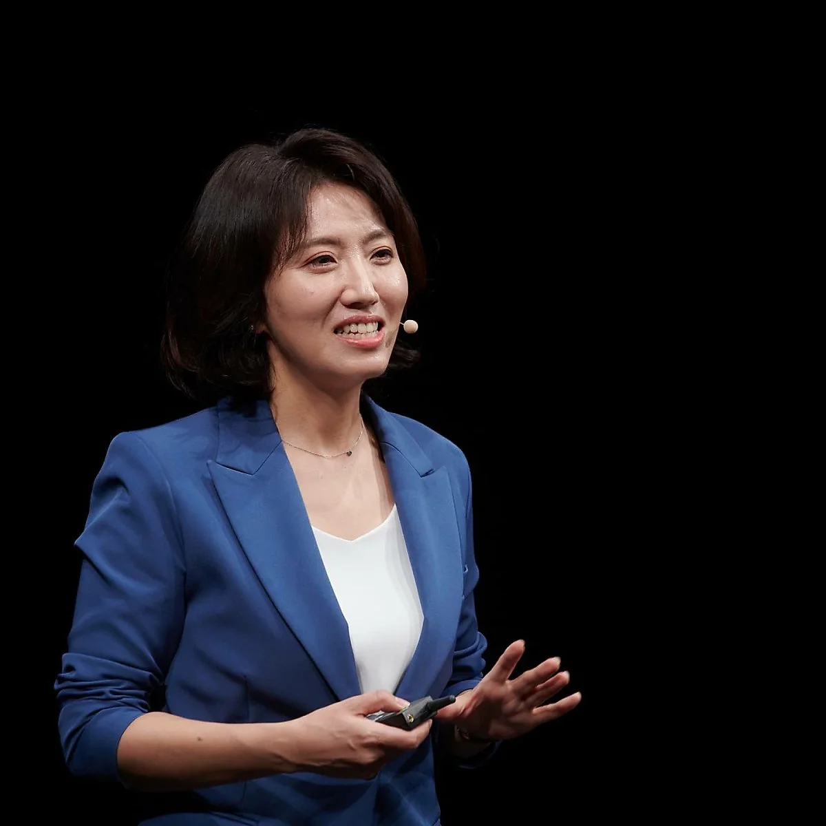 %EB%B7%B0-%EC%9D%B4%EC%86%8C%EC%98%81.jpg?type=w1200