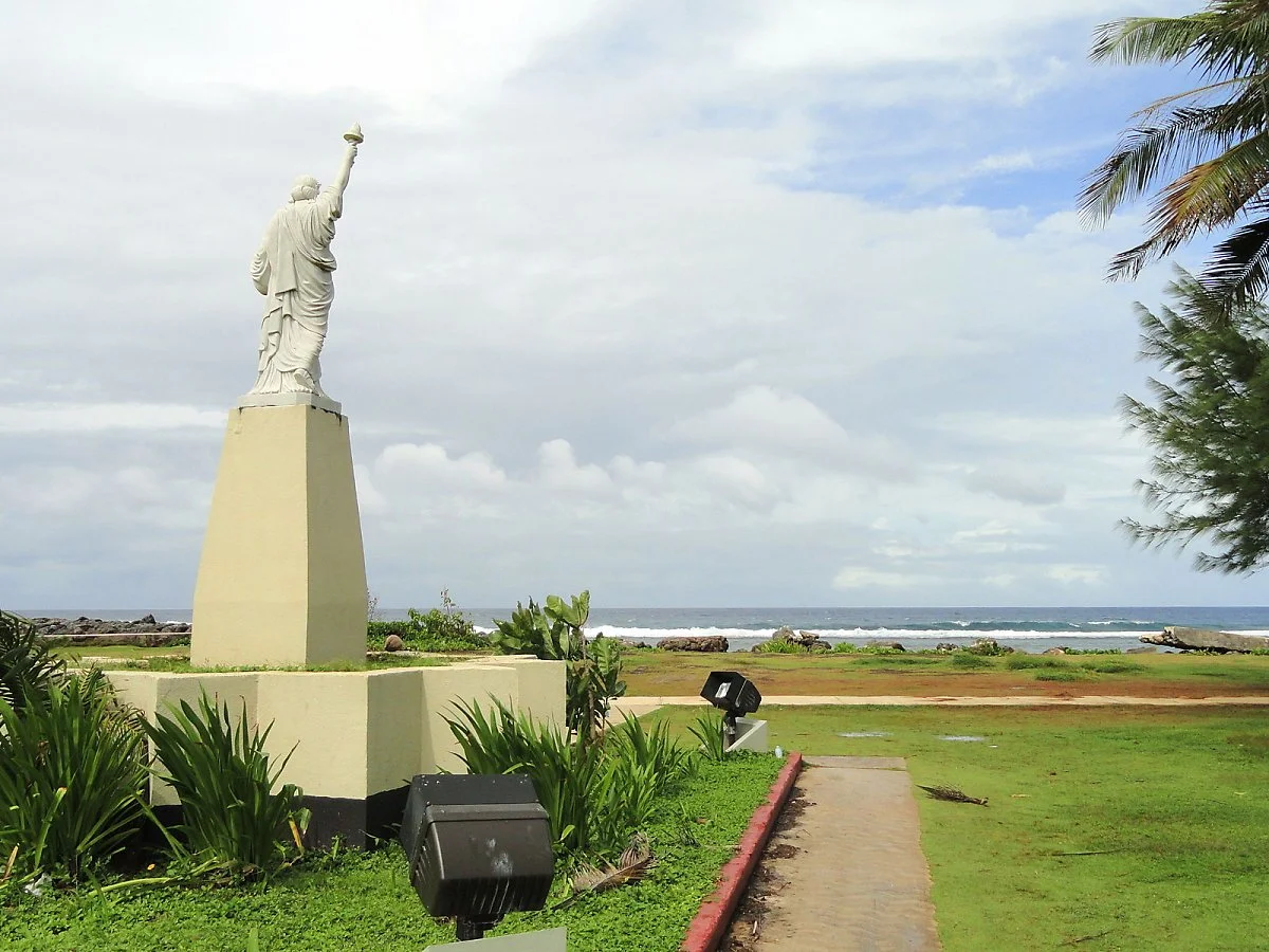 1600px-Statue_of_Liberty_%28Guam%29_-_DSC01324.jpeg?type=w1200