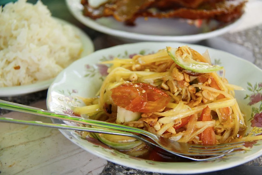 %EC%86%9C%EB%95%80_Flickr_bee.jpg?type=w1200