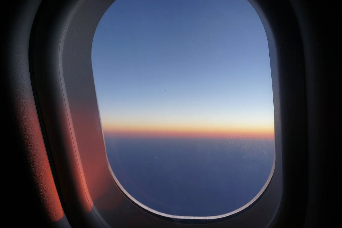 window-seat-2823723_1920.jpg?type=w1200
