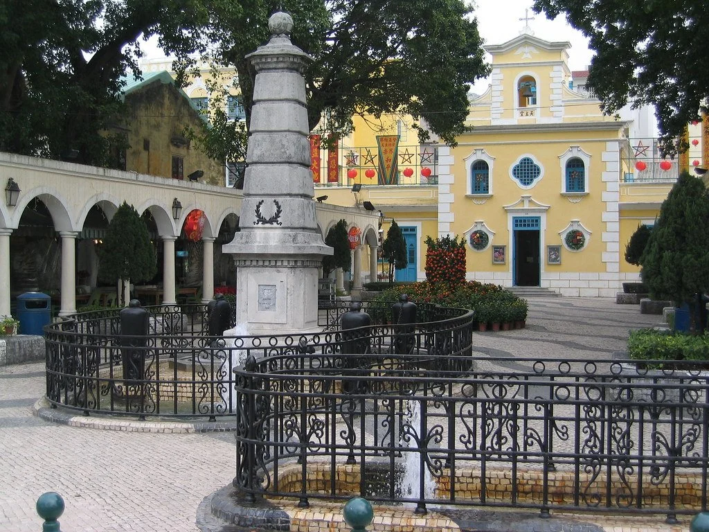 5394767069_003fab7456_b.jpg?type=w1200