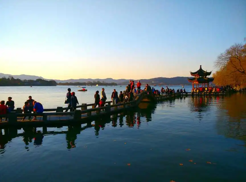 hangzhou.jpg?resize=800px:99999px&amp;quality=75