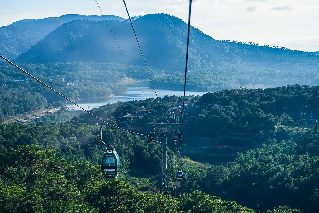 12565301505_fe6e5bfb1b_b.jpg?type=w1200