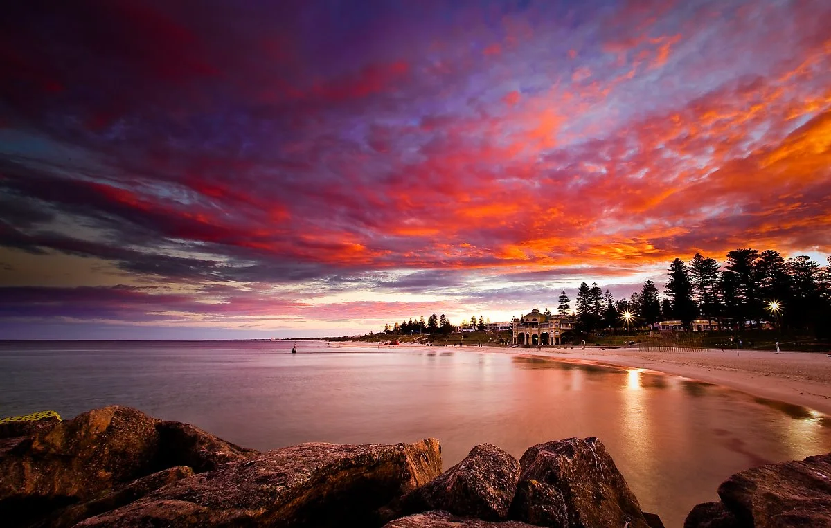 8541091990_1d6090992b_h.jpg?type=w1200