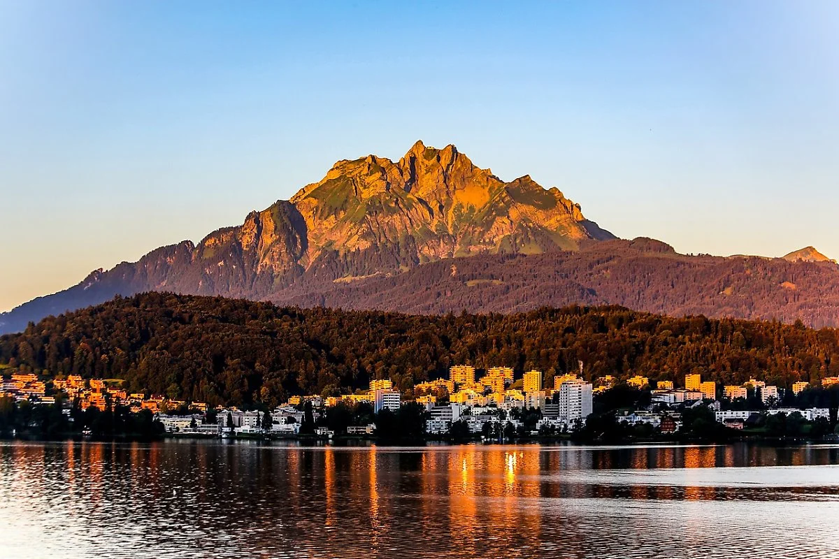 swiss-1560612_1280.jpg?type=w1200