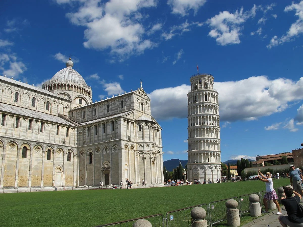 %ED%86%A0%EC%8A%A4%EC%B9%B4%EB%82%98_Flickr_ho_visto_nina_volare.jpg?type=w1200