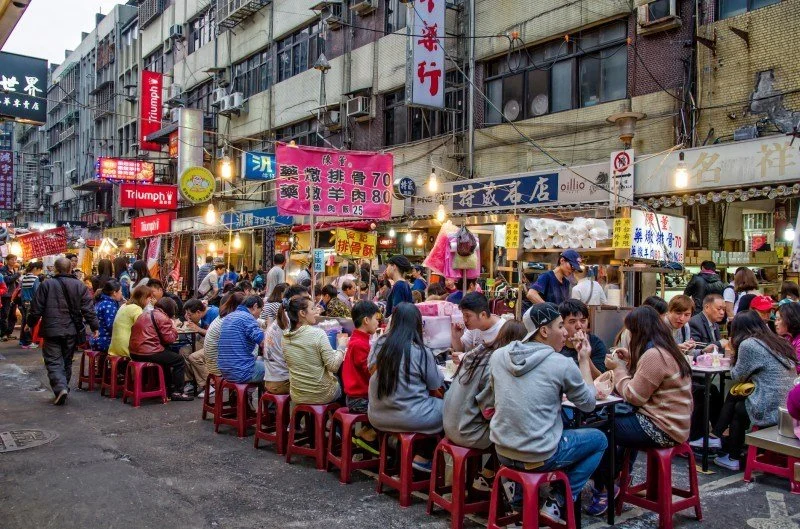 raohe_street_night_markettaiwan-468536754.jpg?type=w1200