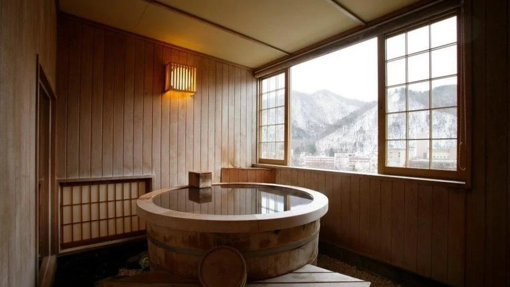 289488672_1048x590.jpg?type=w1200