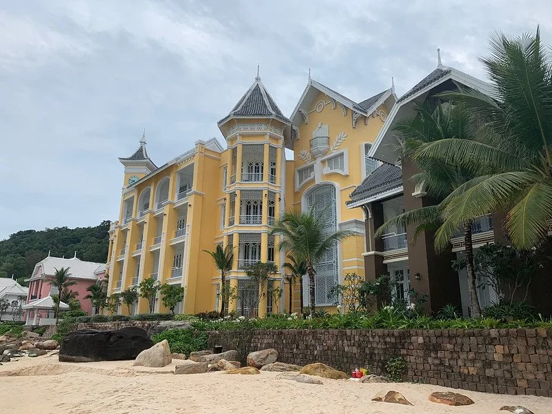 48021436326_7cf3cbd792_c.jpg?type=w1200