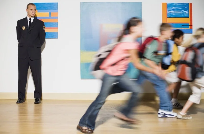 kids_running_at_the_museum.jpg?type=w1200