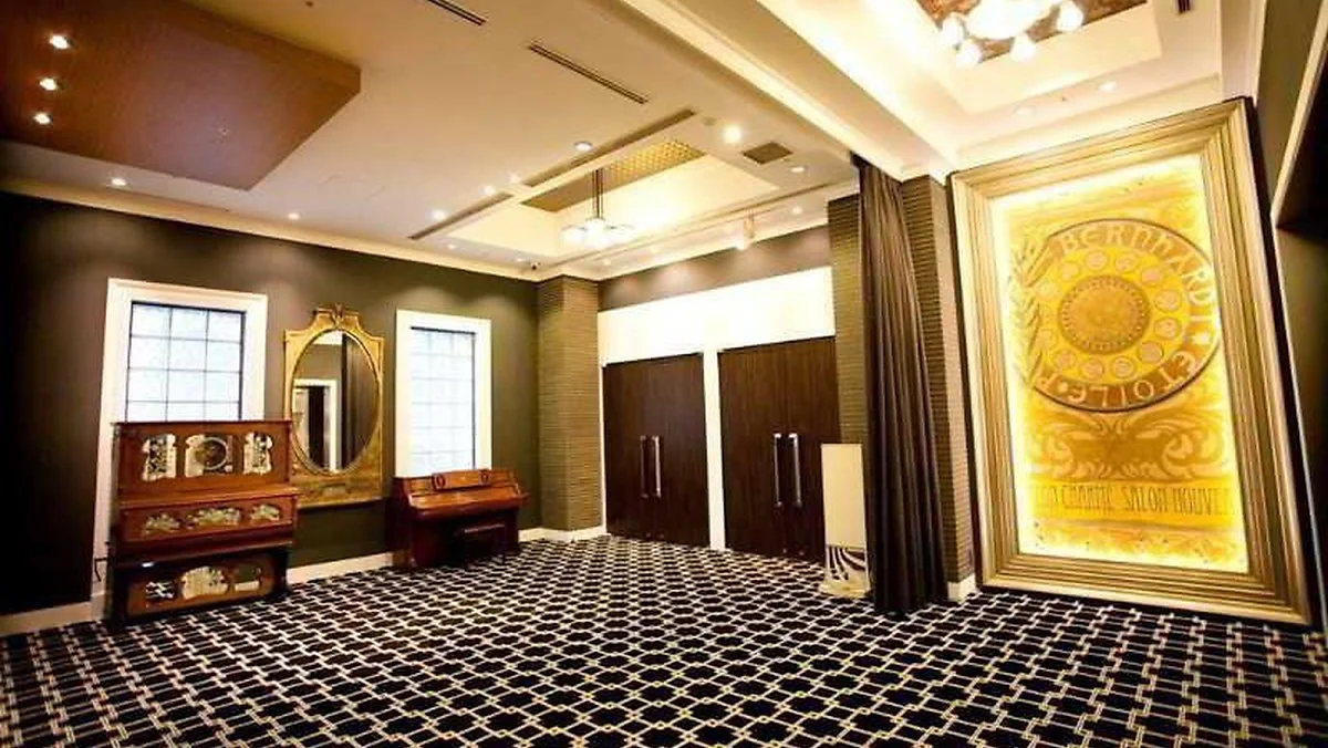 245596539_1572x885.jpg?type=w1200