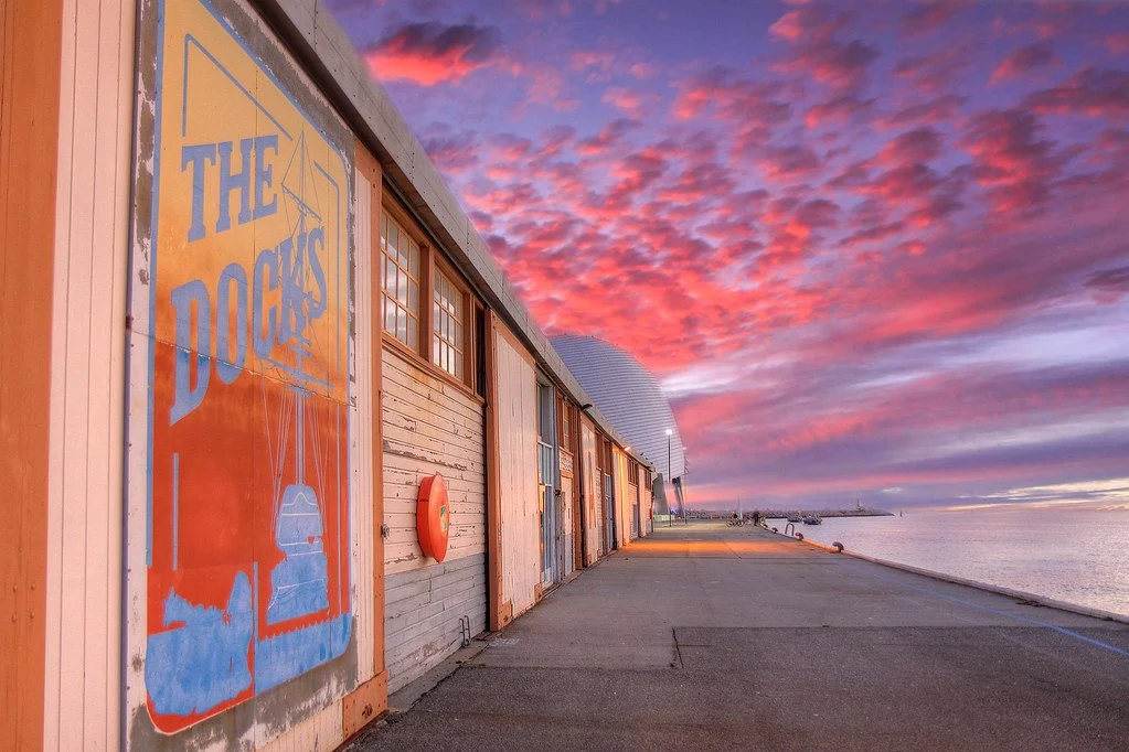 10096110385_8b27b43d58_b.jpg?type=w1200