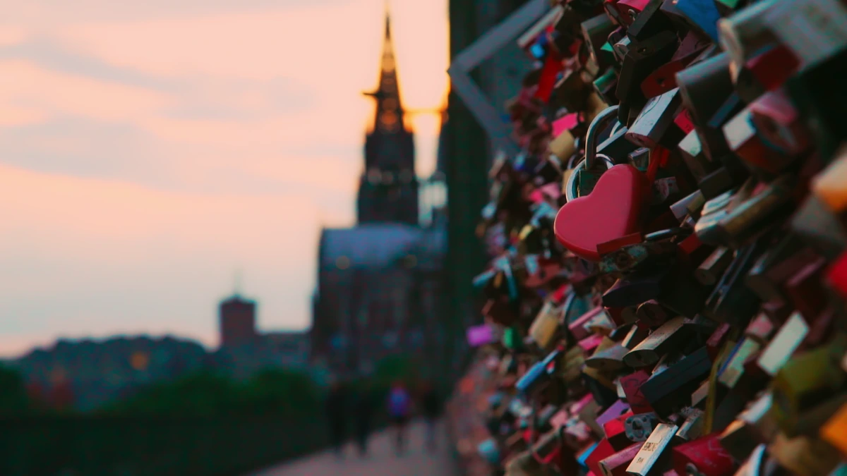 170922_Launching_notext.mp4_000007668.png?type=w1200