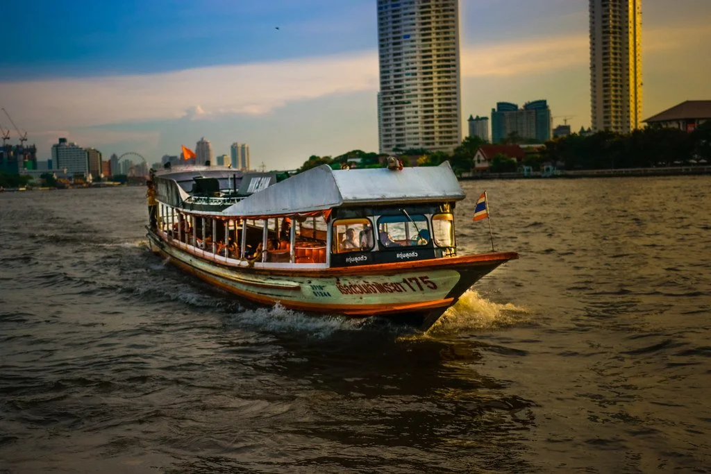 16727756933_6bd275474a_b.jpg?type=w1200