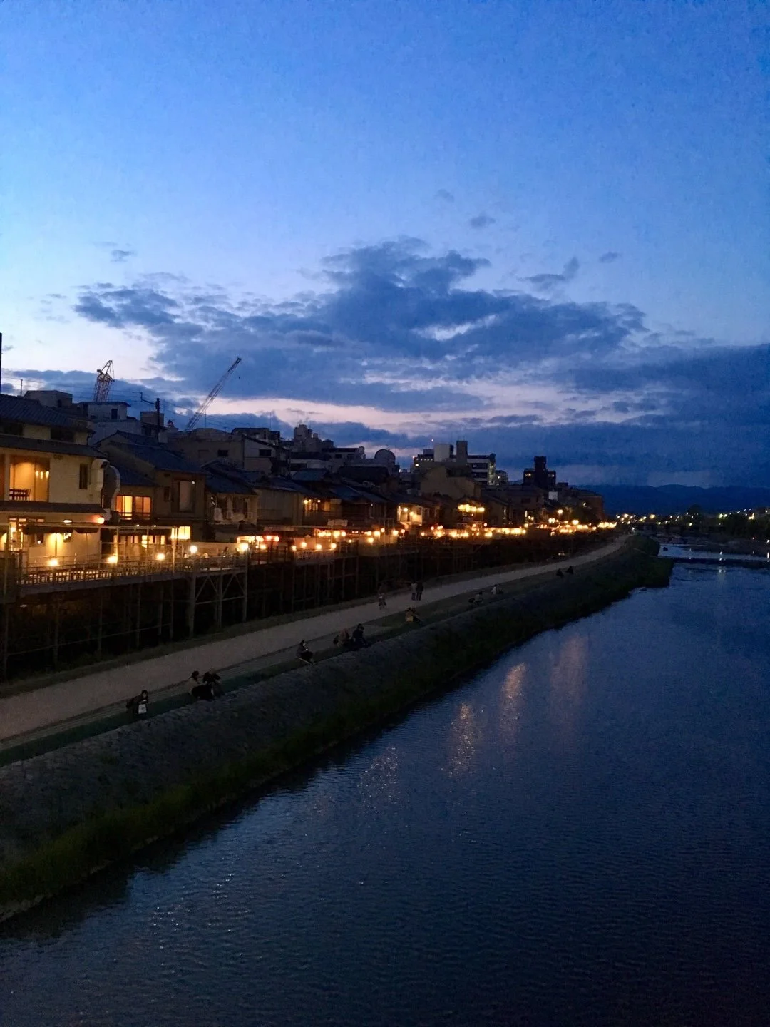 %EC%B9%B4%EB%AA%A8%EA%B0%95_%EC%95%BC%EA%B2%BD.jpg?type=w1200