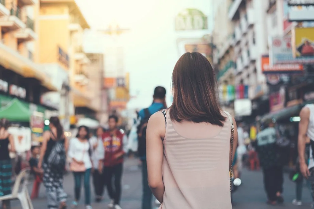 woman-khao-san-road-bangkok.jpg?type=w1200