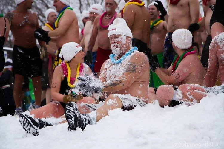 quebec_winter_carnival_snow_bath.jpg?type=w1200