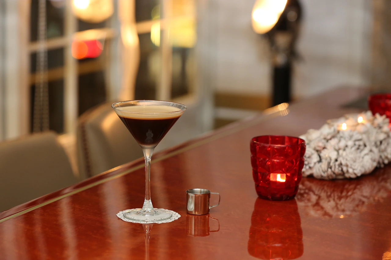 에스프레소 마티니 (4).JPG