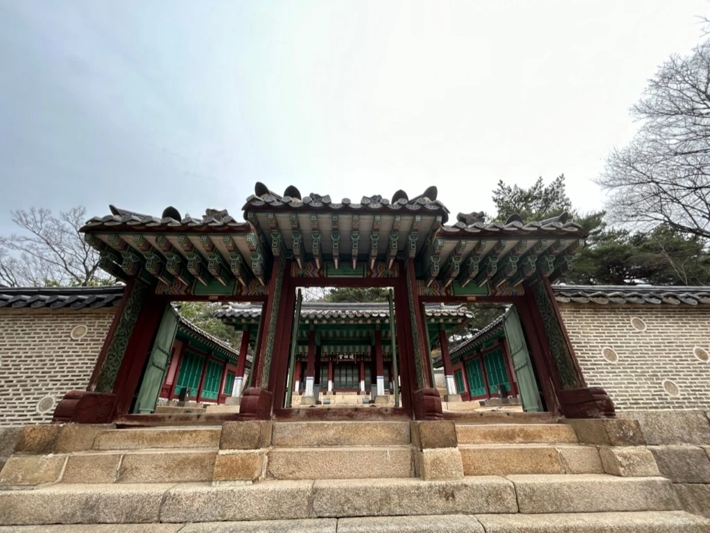 101 칠궁 중문.jpeg