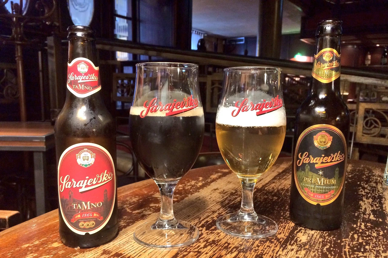 그때 22 Sarajevsko Pivo.jpeg