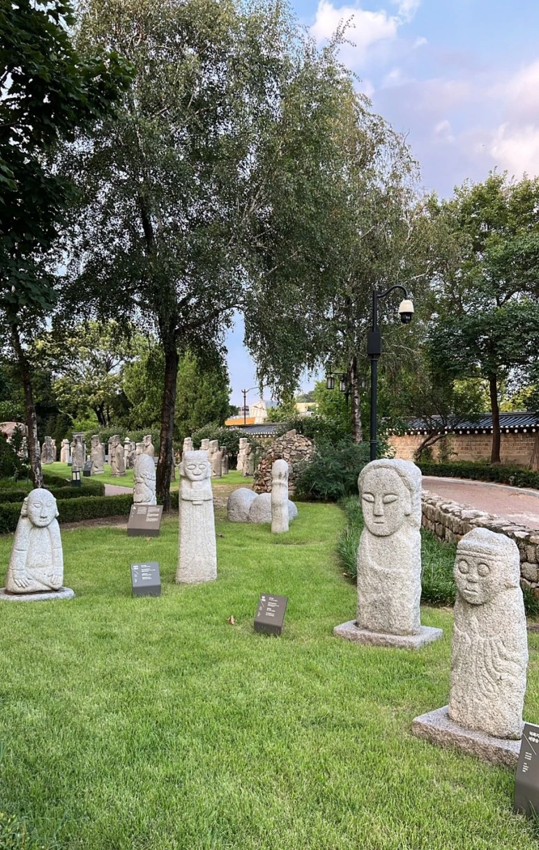 output_2342416641.jpg?type=w773