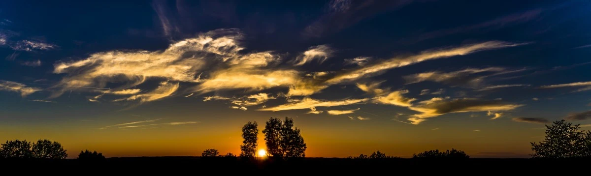 panorama_sunset_sky_abendstimmung_clouds_dusk_mood_sun-1407861.jpg!d