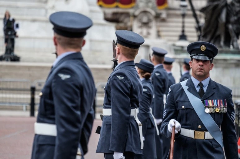 photo-1531284689470-f0c3719d9a88.jpg?type=w773