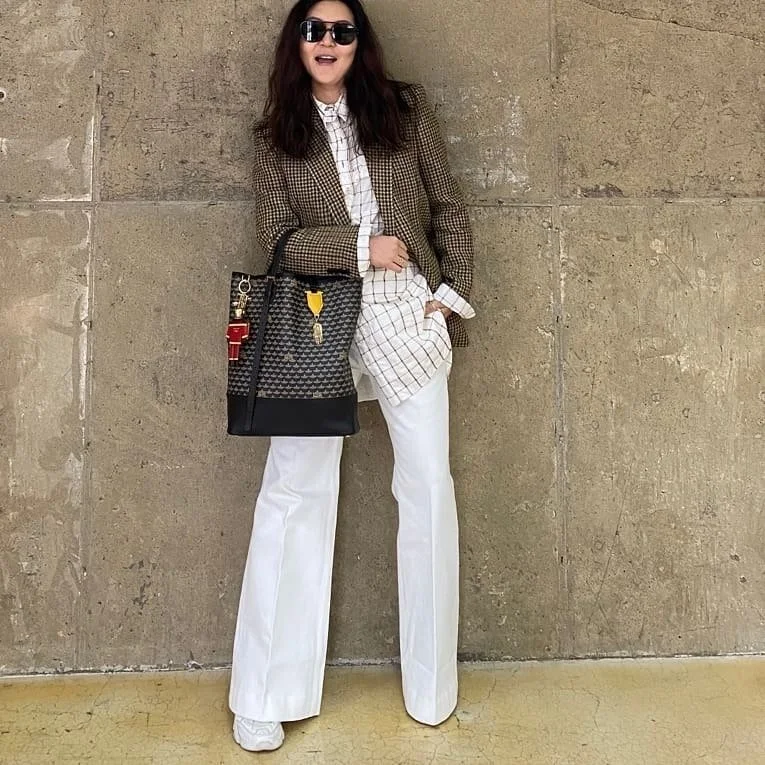 img_xl.jpg?width=765&amp;height=765&amp;avg=%25239a8c77&amp;v=2