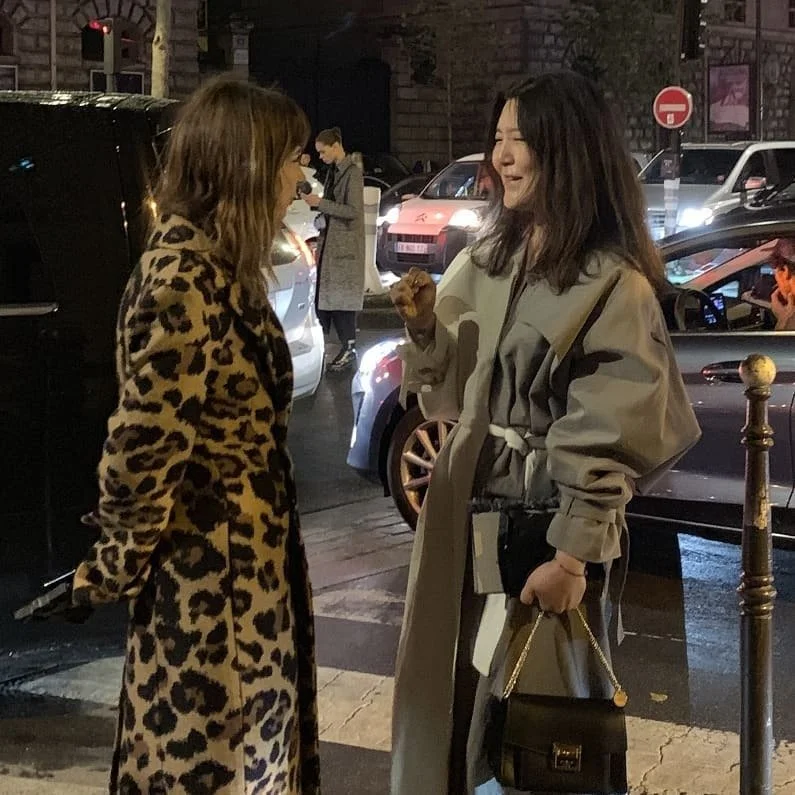 img_xl.jpg?width=795&amp;height=795&amp;avg=%2523443b31&amp;v=2