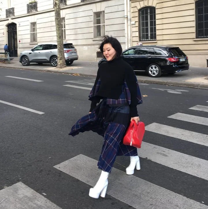 img_xl.jpg?width=720&amp;height=724&amp;avg=%2523757272&amp;v=2