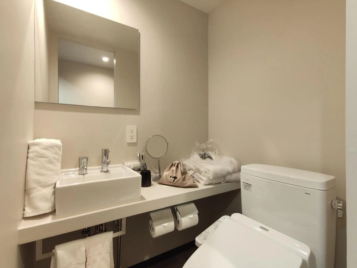 다운로드 (67).jpeg