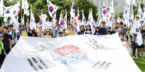 %EB%8F%85%EB%A6%BD%EB%A7%8C%EC%84%B81.jpg?type=w3