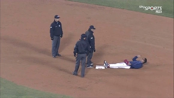 21596F39569CF7E715BBB1