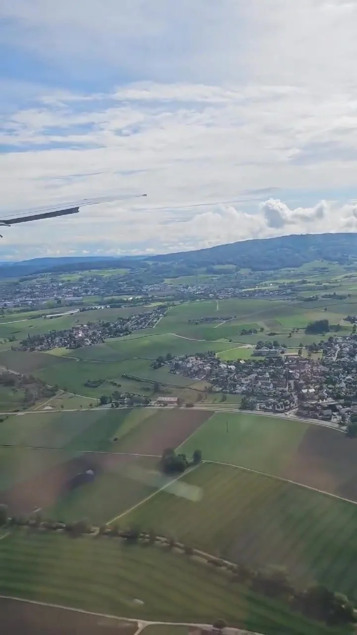 img.jpg?width=720&height=1280&face=0_0_720_1280