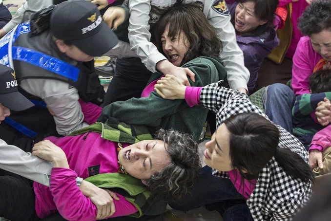 25186236566B095701ED42