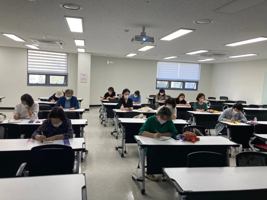 1%EA%B0%95_(2).jpg?type=w1