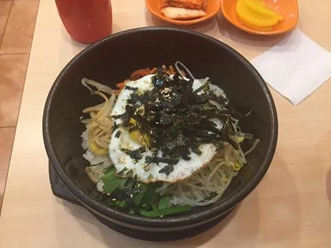 돌솥비빔밥.jpg